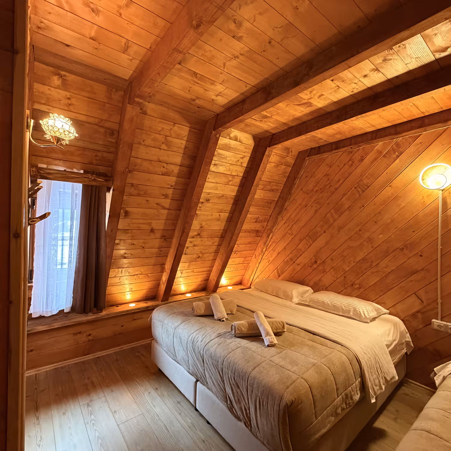 Double Room 3 - Bedroom