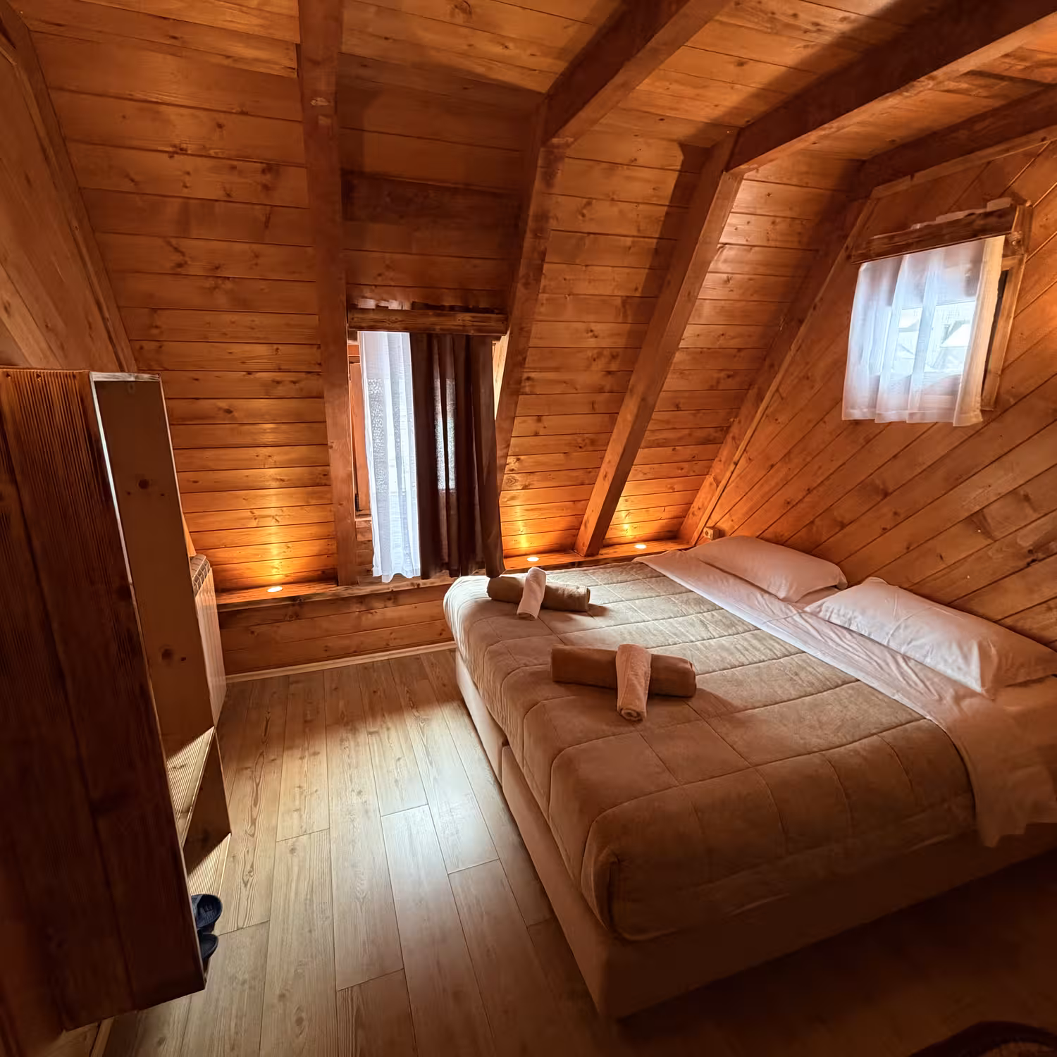 Double Room 1 - Interior details